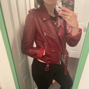 Burgundy wine faux leather moto jacket size large excellent condition